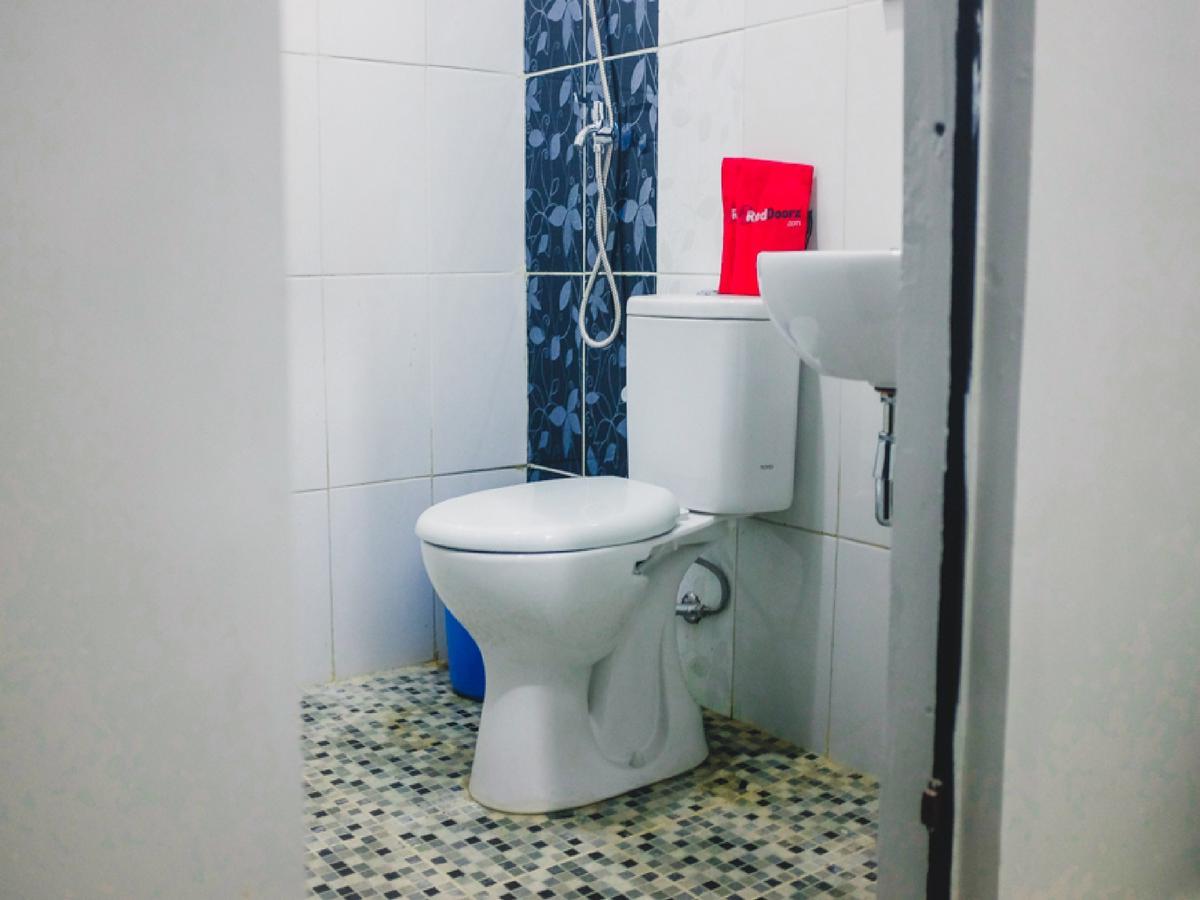 Reddoorz Plus @ Helvetia מדאן מראה חיצוני תמונה